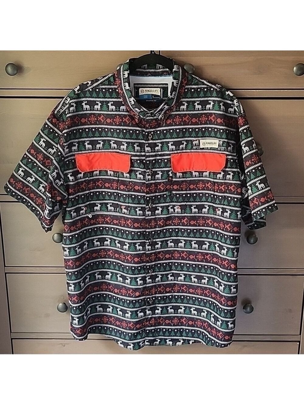 MAGELLAN OUTDOORS CHRISTMAS SHIRT SHORT SLEEVE BUTTON-DOWN MENS LARGE